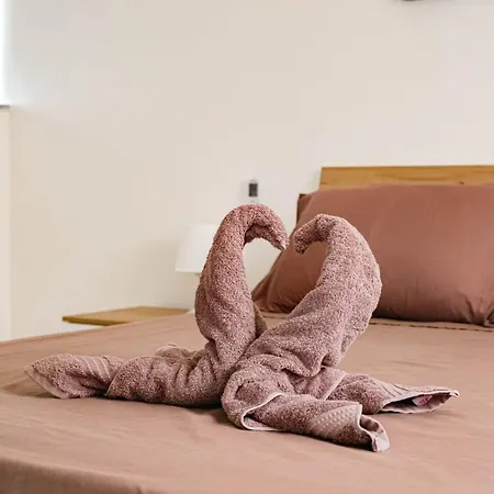 아파트 Brend New One Bedroom Penthouse 세인트폴스베이